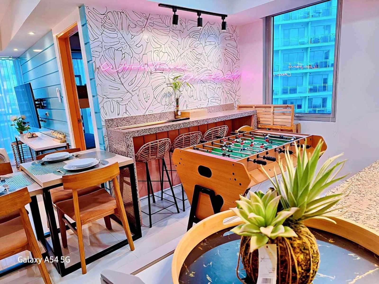 Manila Urban Resort At Azure 외부 사진