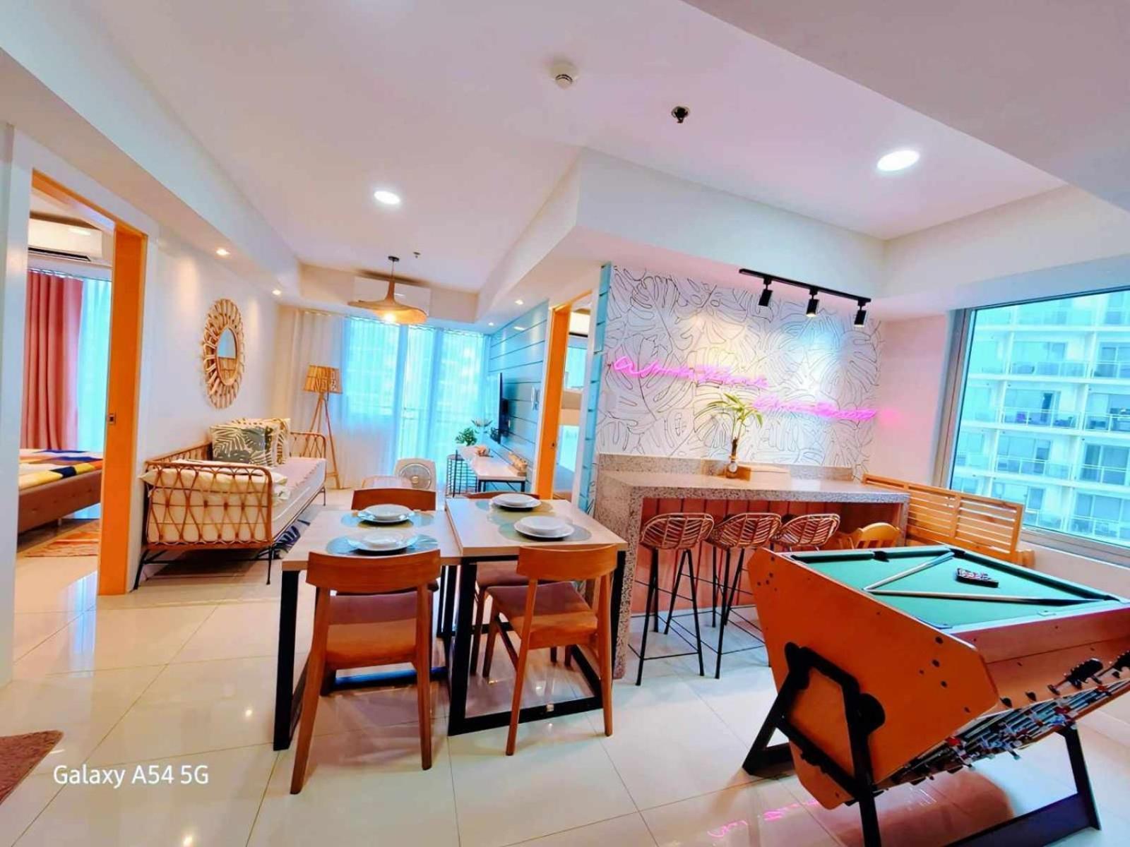 Manila Urban Resort At Azure 외부 사진